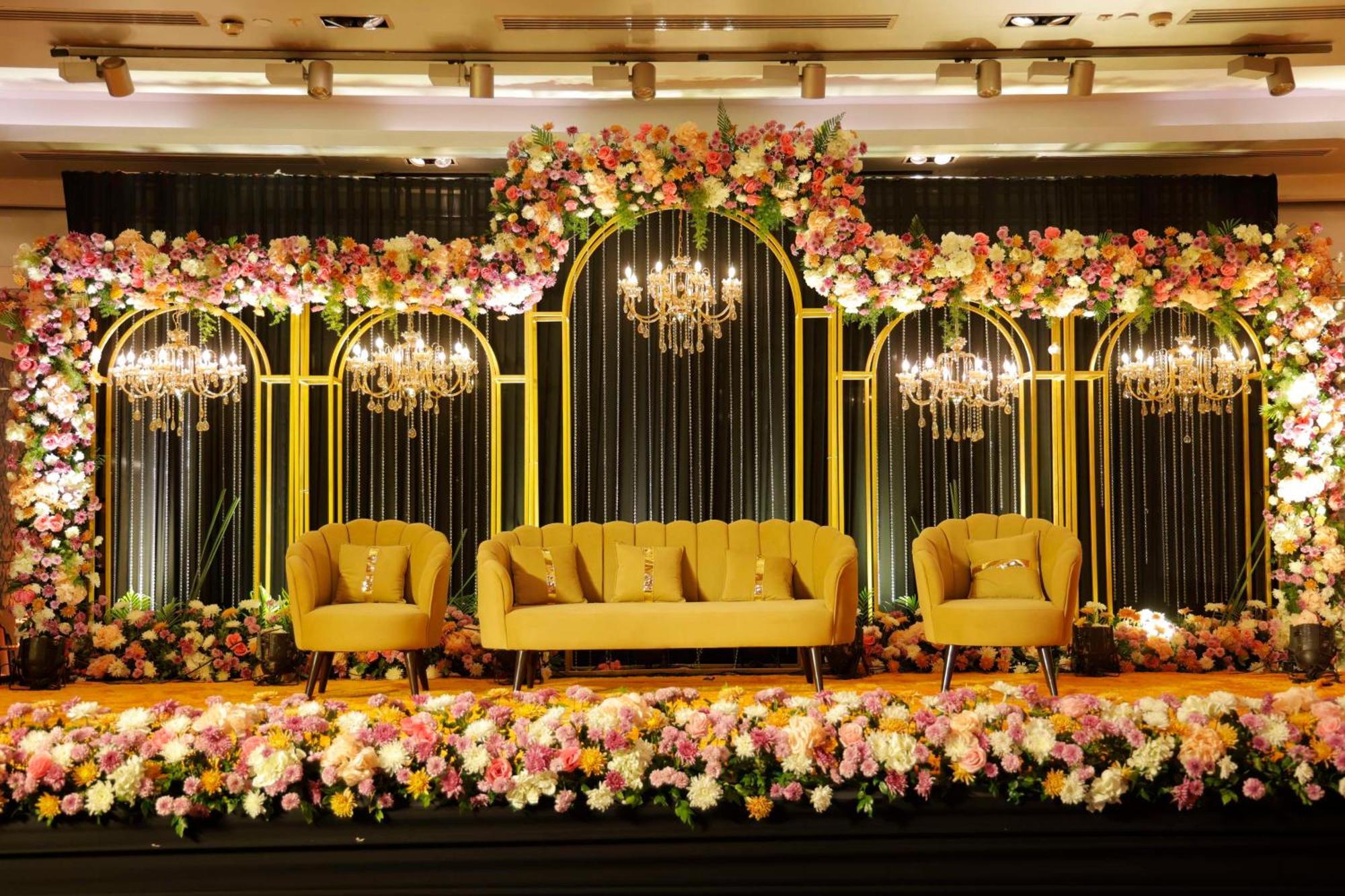 Radisson Blu Hotel New Delhi Paschim Vihar Exterior foto
